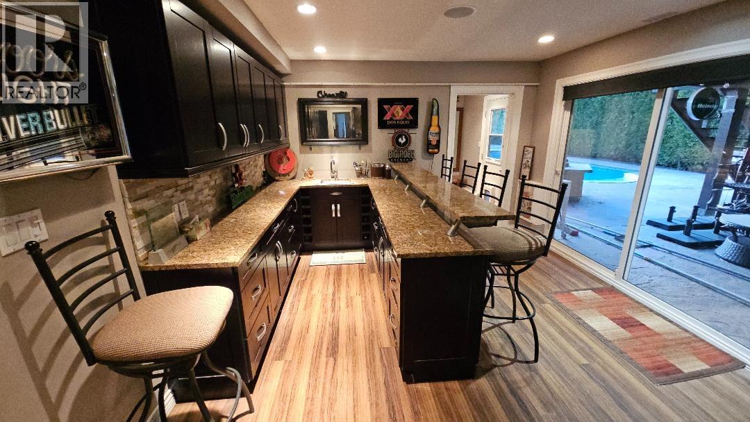 376 RICHARD STREET, Coquitlam