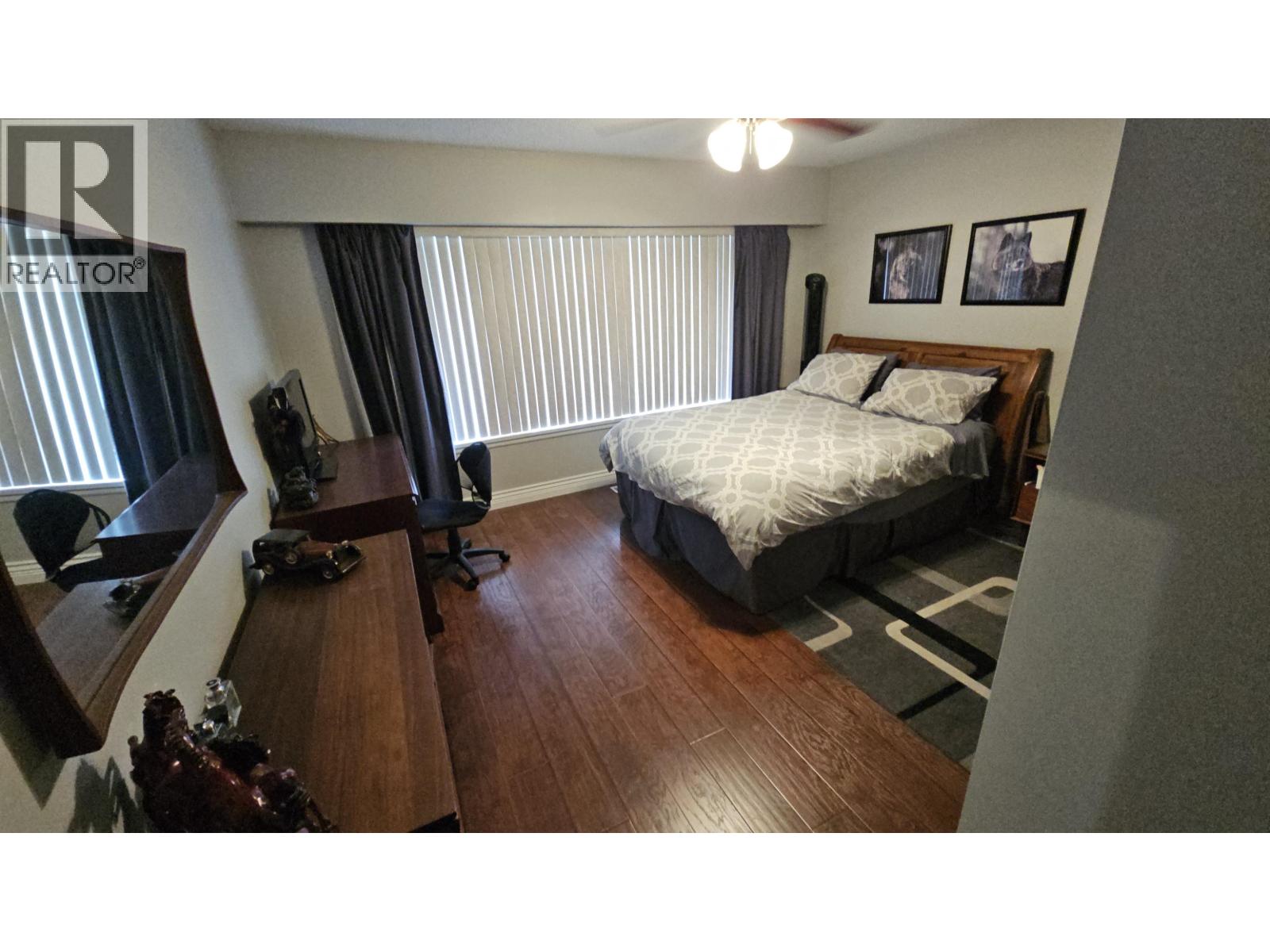 376 RICHARD STREET, Coquitlam