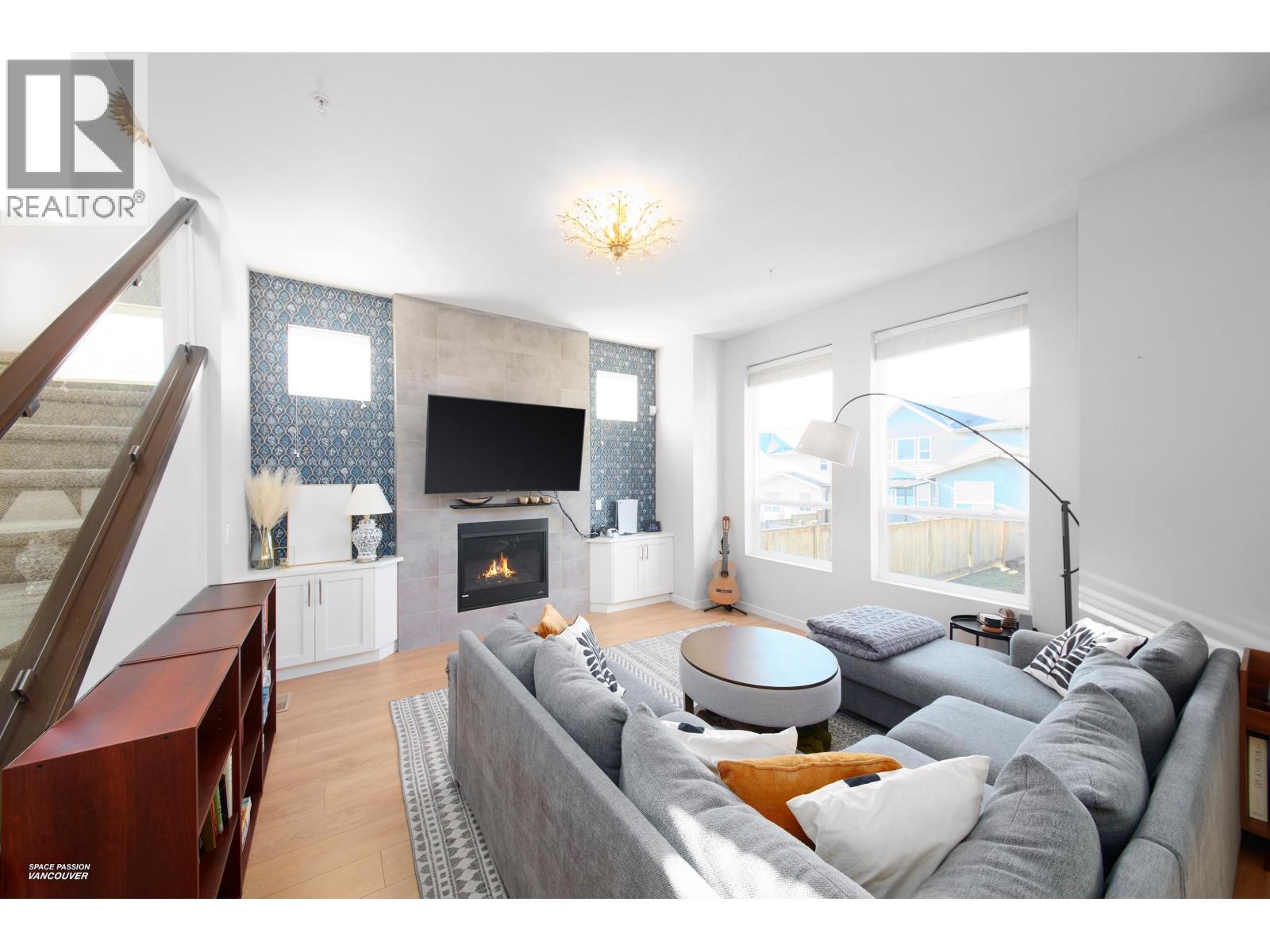 11263 243B STREET, Maple Ridge