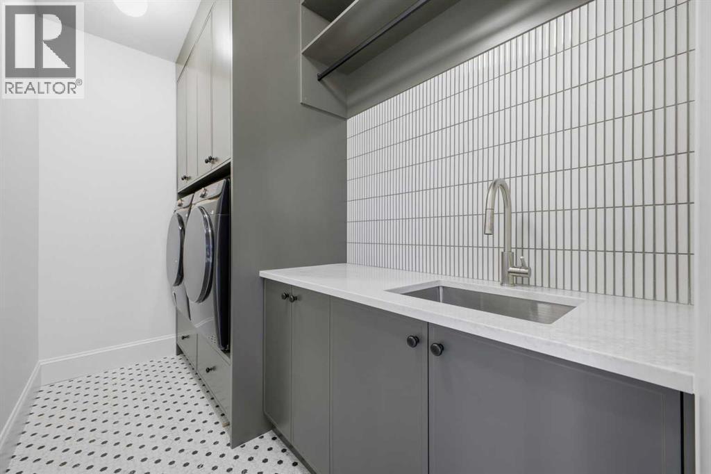 Single Family House for Sale in   Avenue SW South Calgary Calgary 