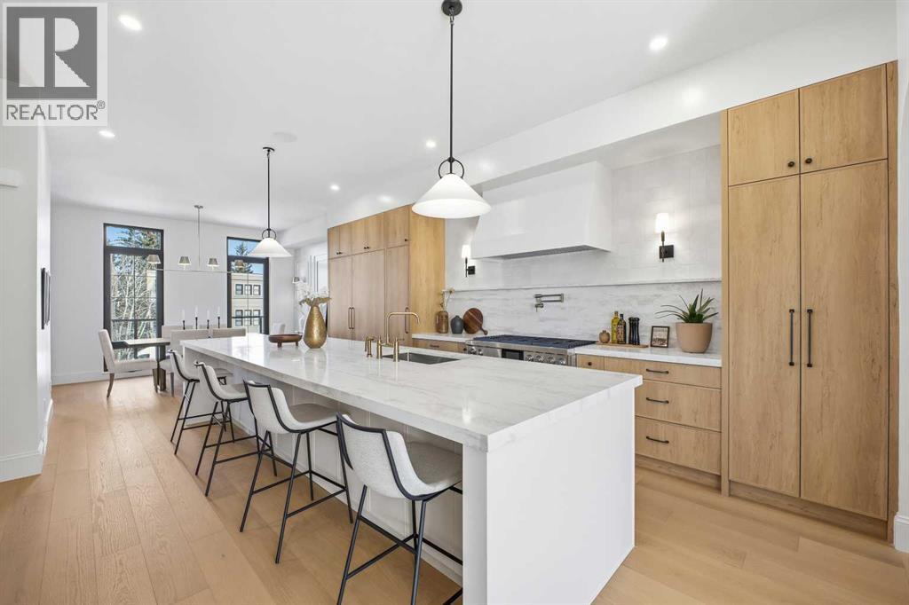 Single Family House for Sale in   Avenue SW South Calgary Calgary 