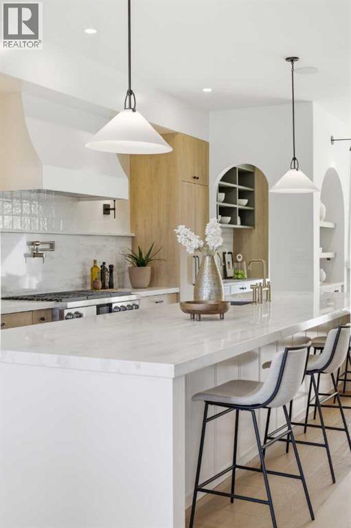 Single Family House for Sale in   Avenue SW South Calgary Calgary 