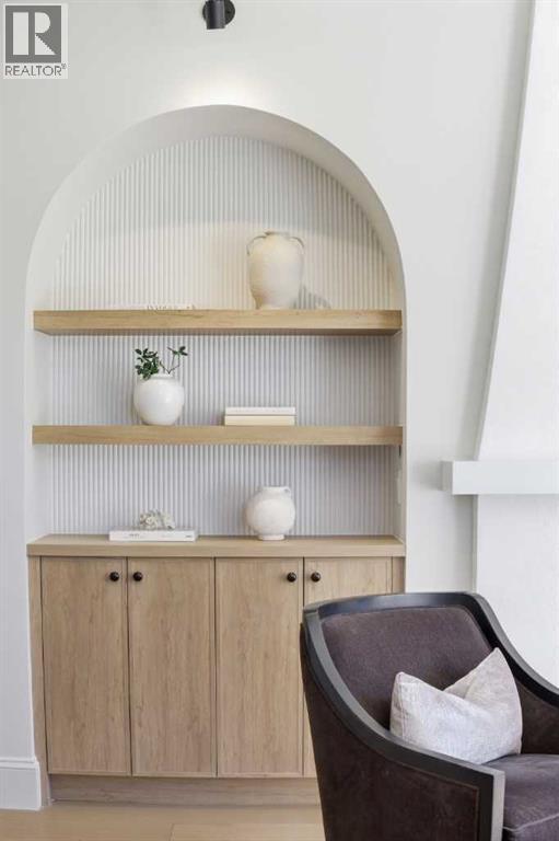 Single Family House for Sale in   Avenue SW South Calgary Calgary 