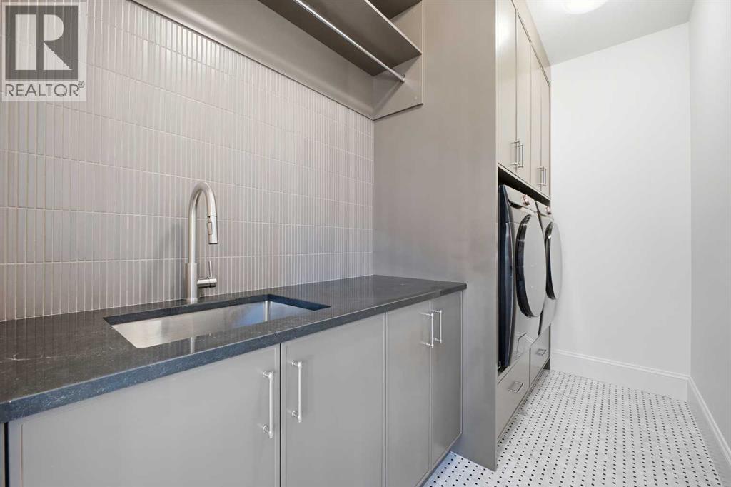 Single Family House for Sale in   Avenue SW South Calgary Calgary 