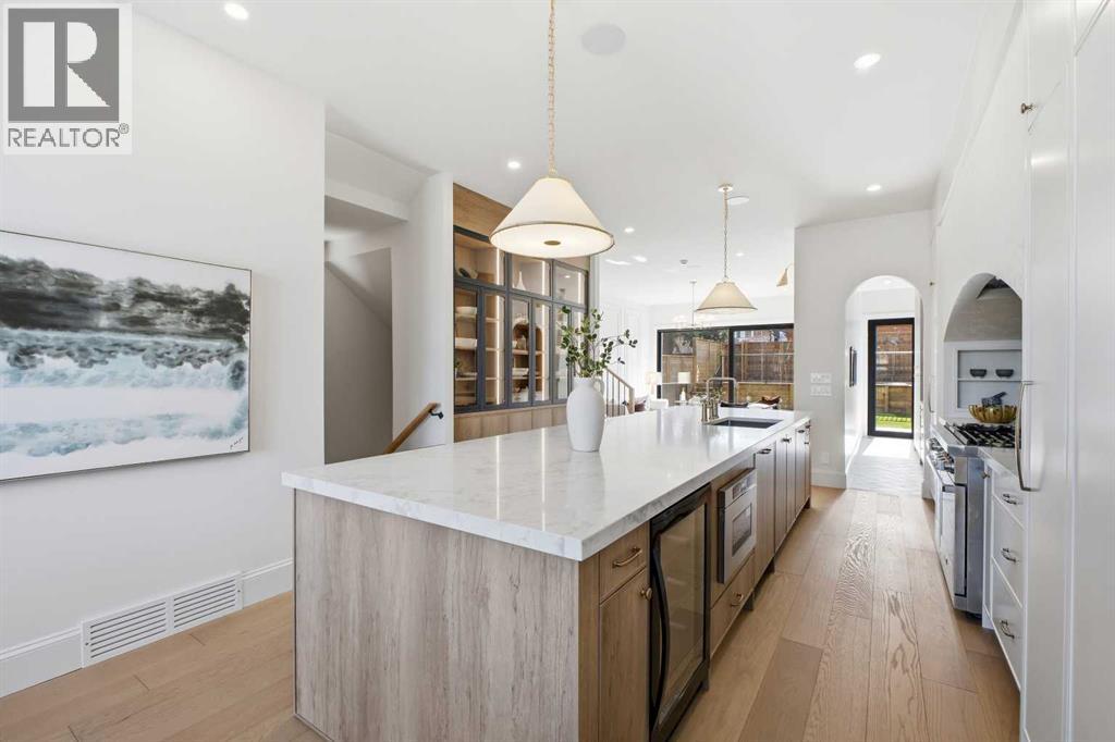 Single Family House for Sale in   Avenue SW South Calgary Calgary 