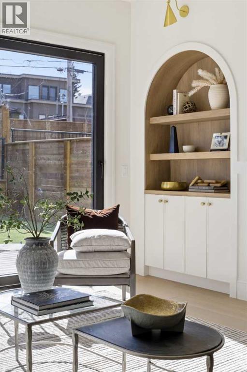 Single Family House for Sale in   Avenue SW South Calgary Calgary 