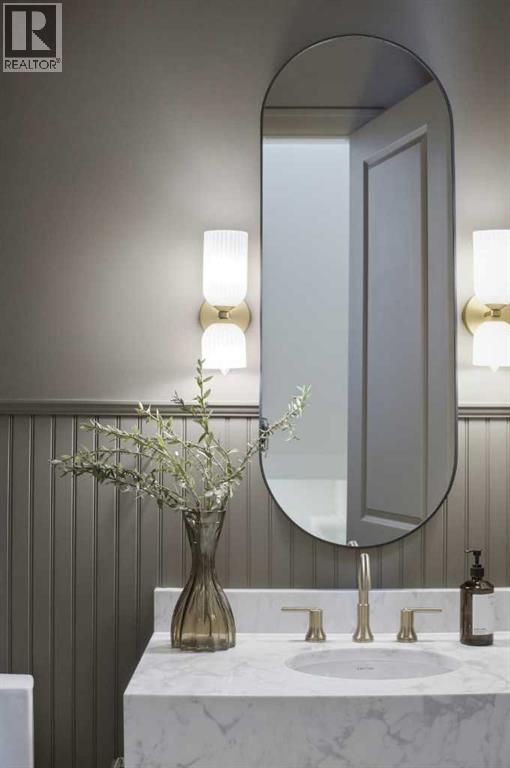 Single Family House for Sale in   Avenue SW South Calgary Calgary 