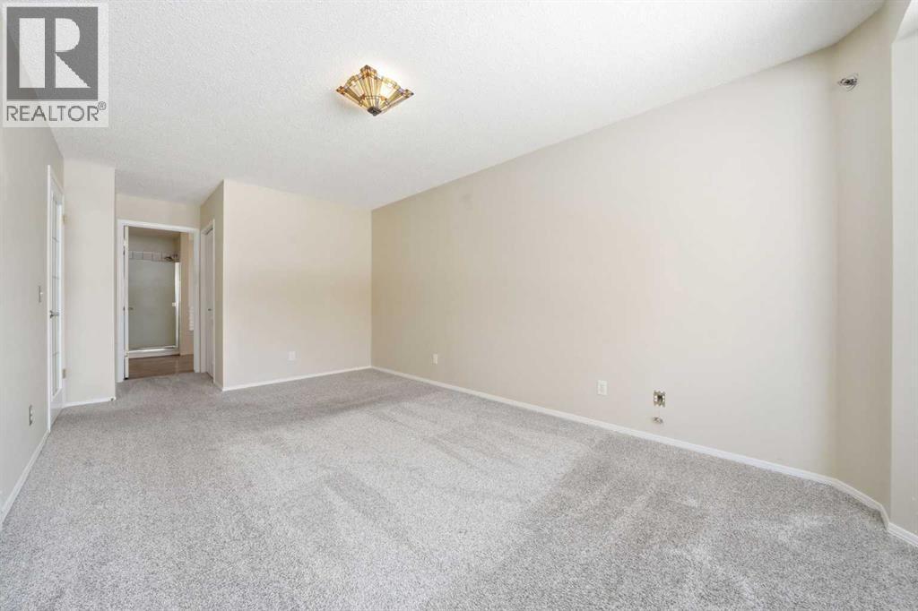 59 SUNLAKE CLOSE SE - 10