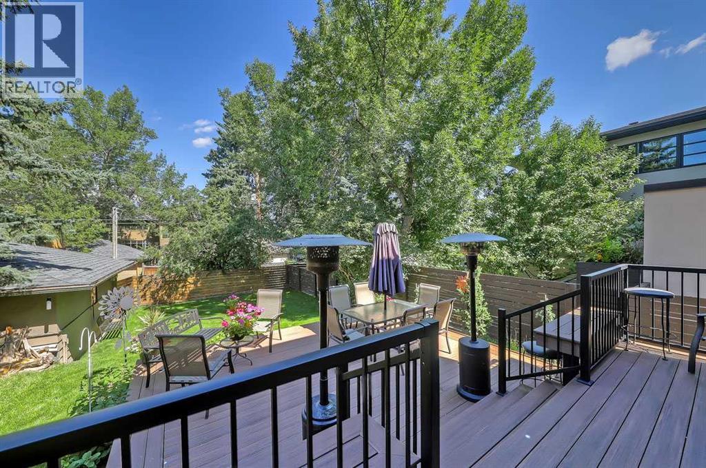 616 47 AVENUE SW - 43