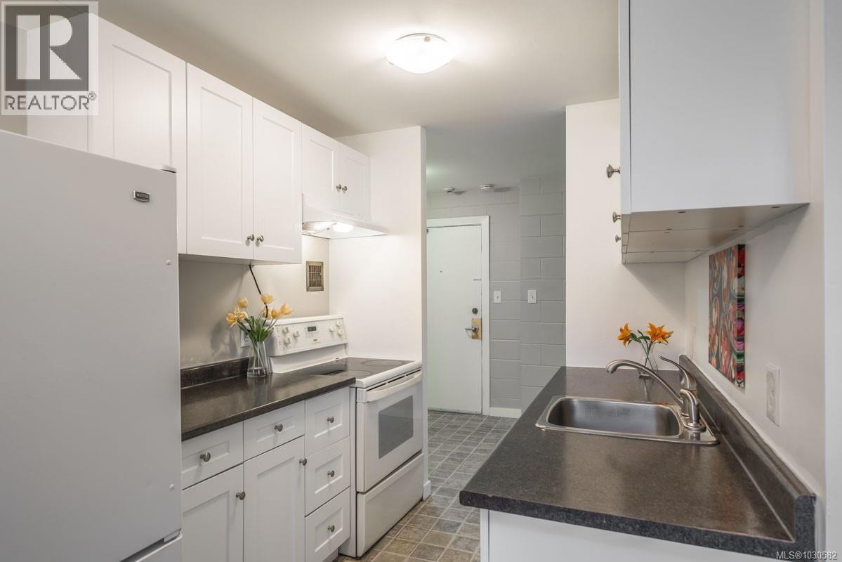 1102 1097 Bowen Rd, Nanaimo