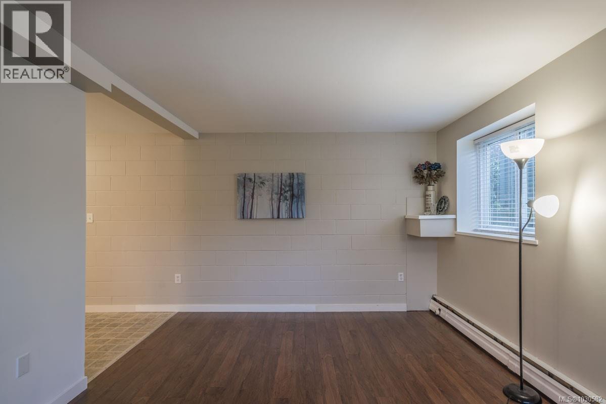 1102 1097 Bowen Rd, Nanaimo