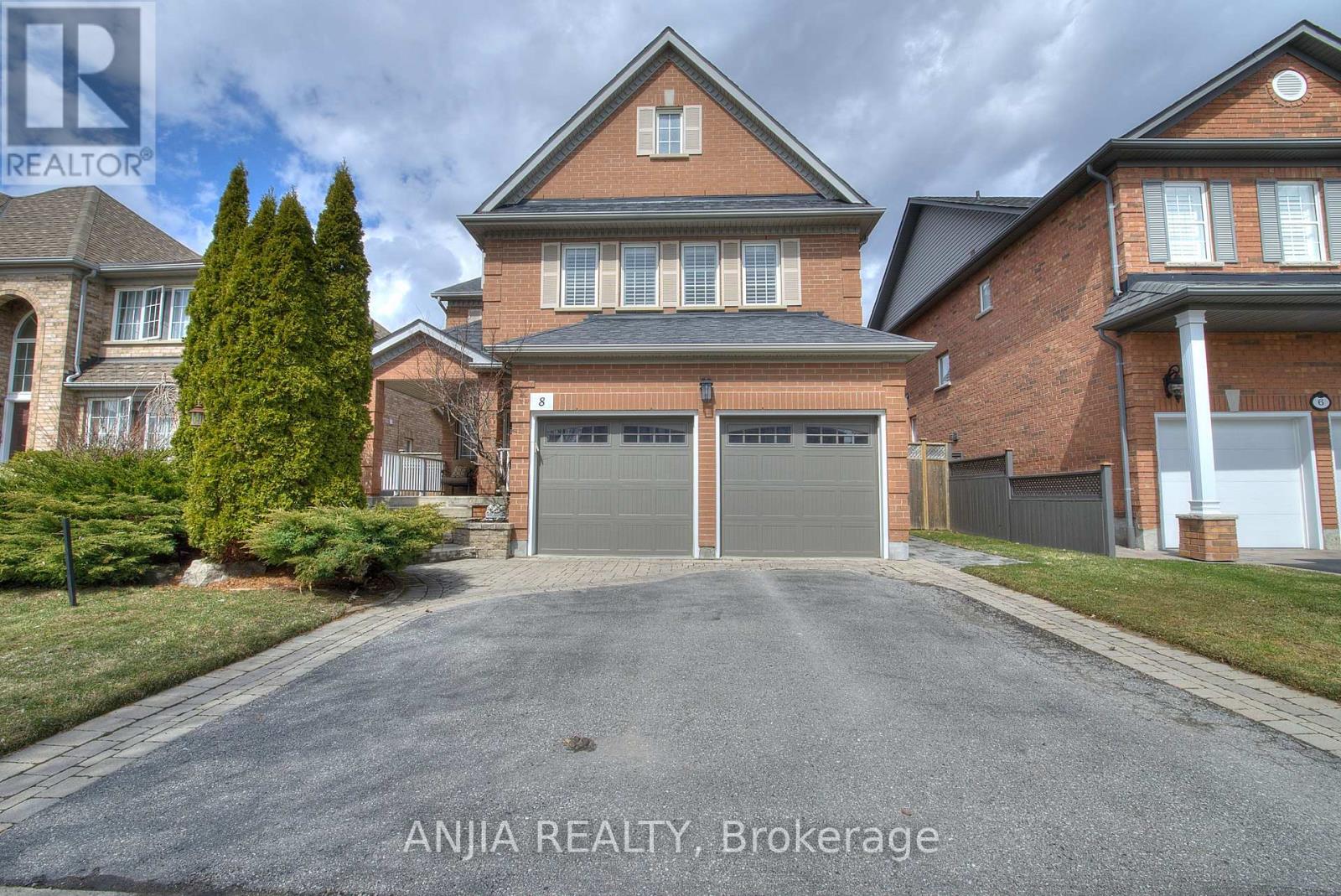 8 TWIN STREAMS ROAD, Whitby (Williamsburg), Ontario