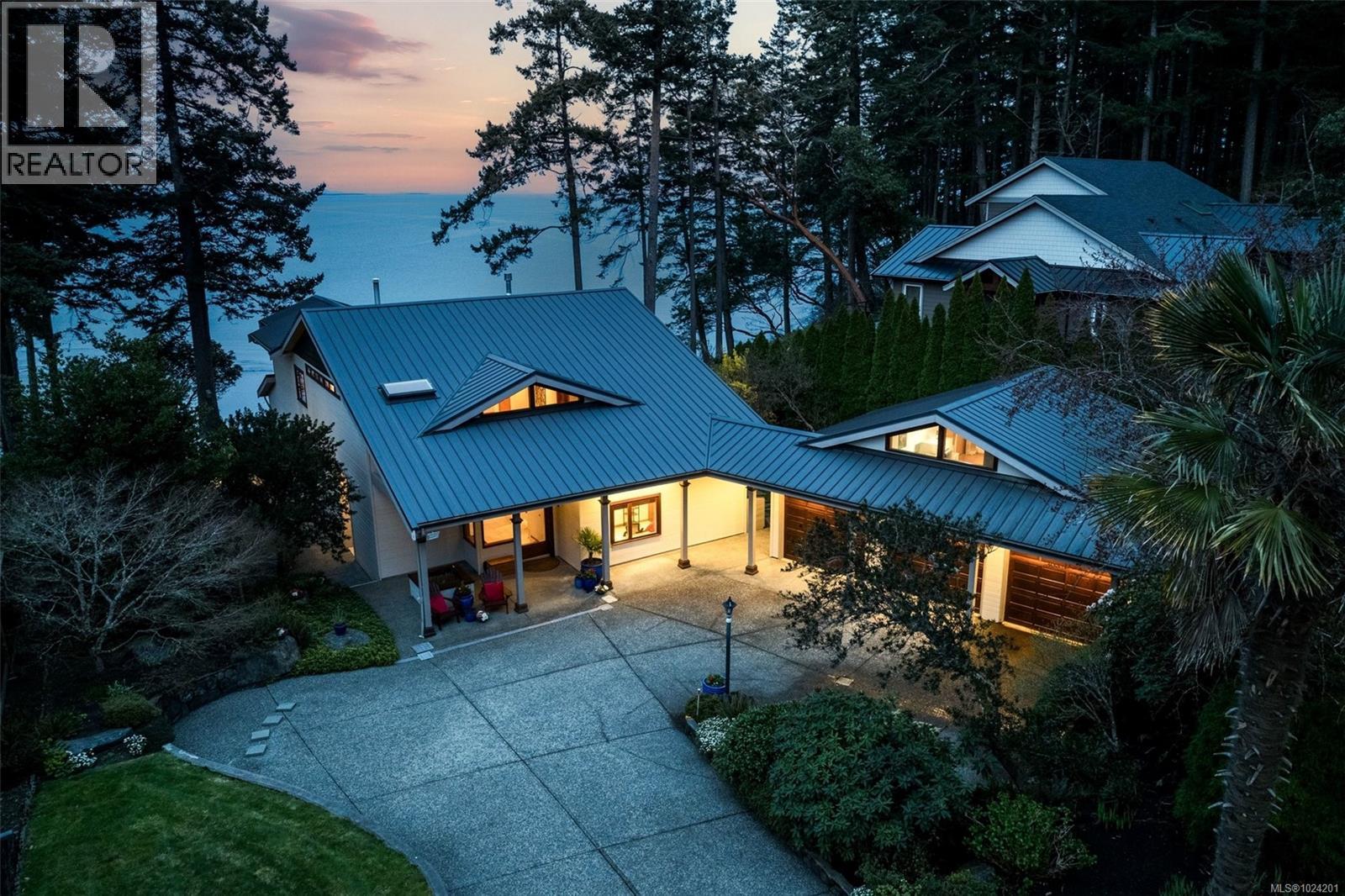 5289 William Head Rd, Metchosin