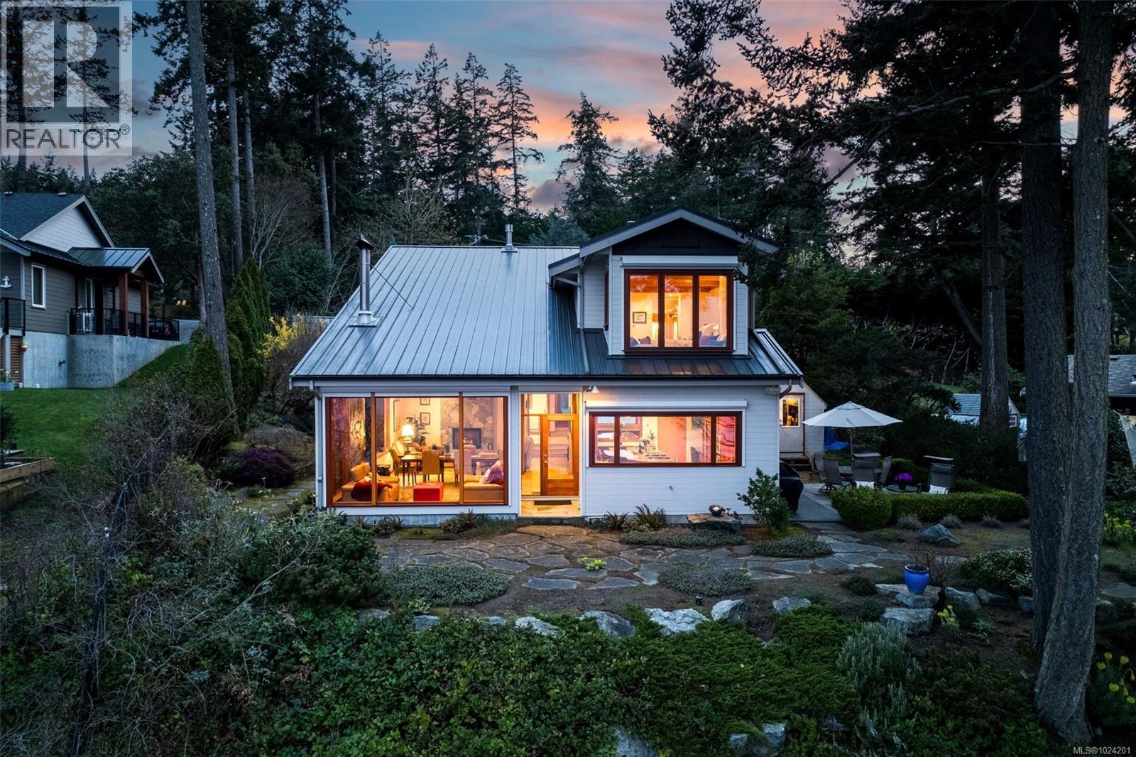 5289 William Head Rd, Metchosin