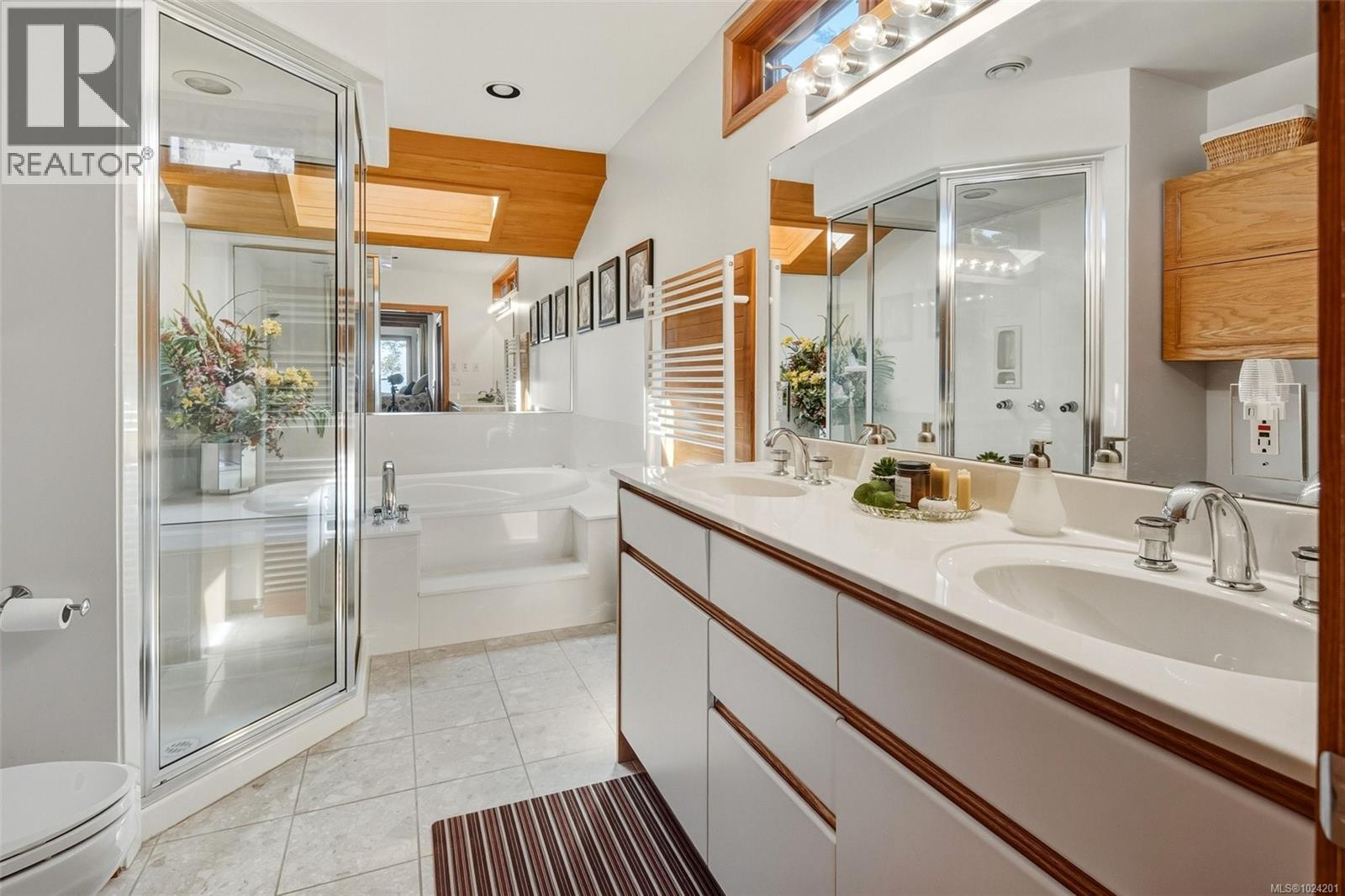 5289 William Head Rd, Metchosin