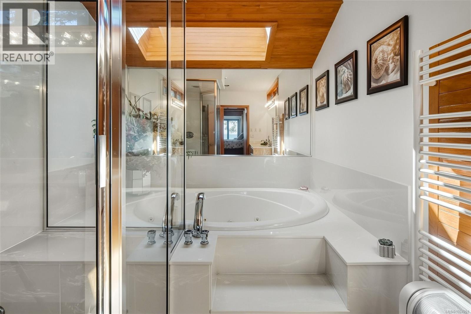 5289 William Head Rd, Metchosin