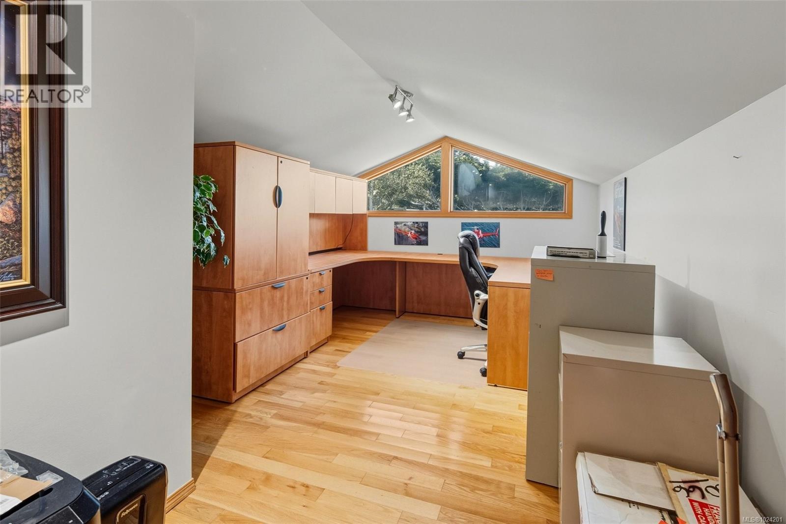 5289 William Head Rd, Metchosin