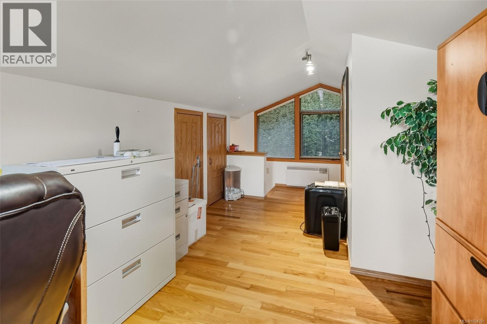 5289 William Head Rd, Metchosin