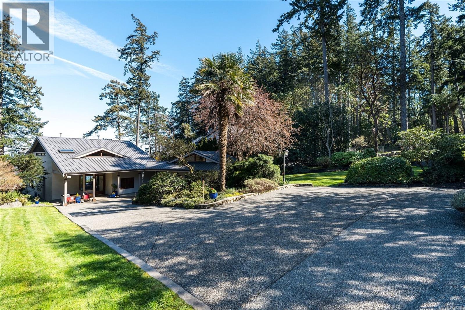 5289 William Head Rd, Metchosin
