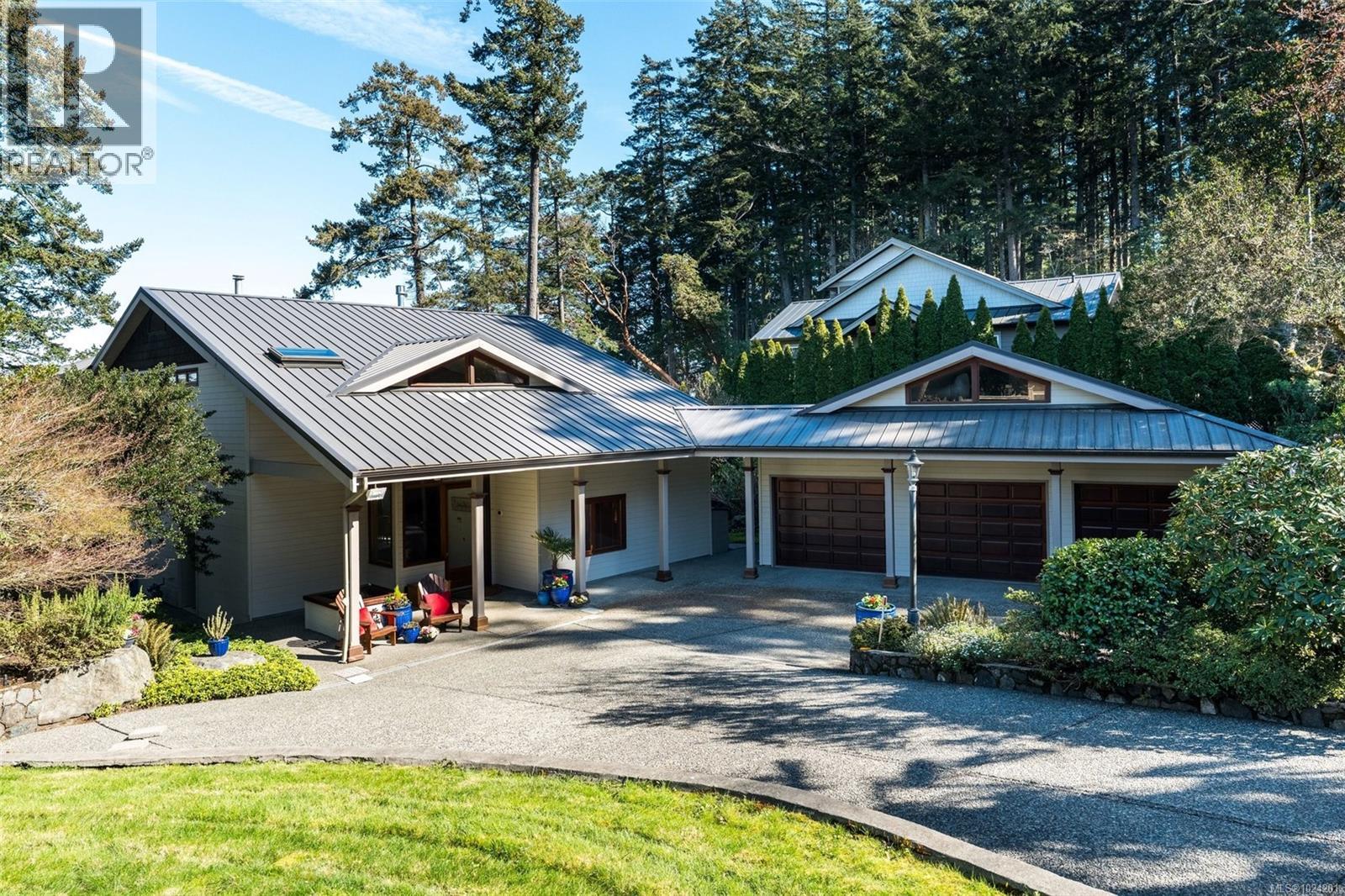 5289 William Head Rd, Metchosin