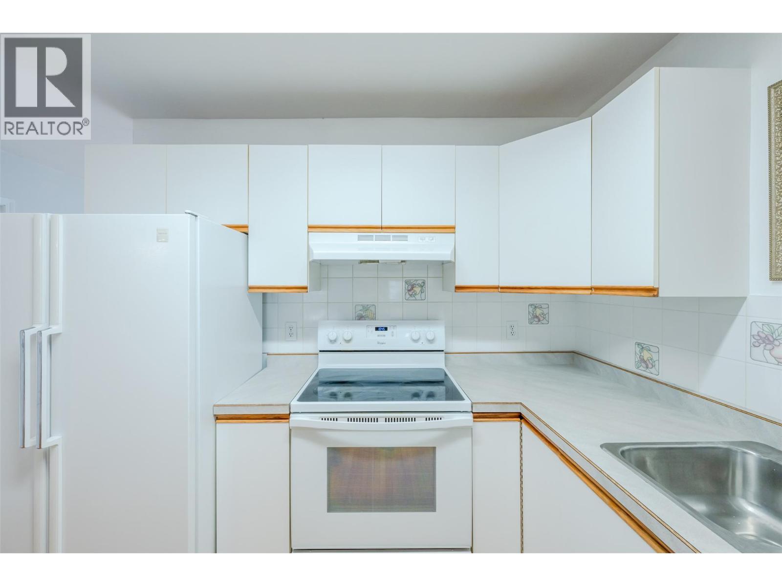 20 CACTUS CRESCENT - 12