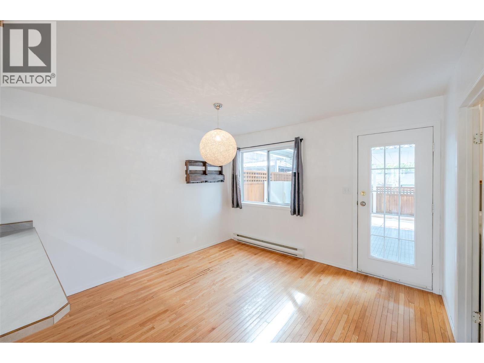 20 CACTUS CRESCENT - 15