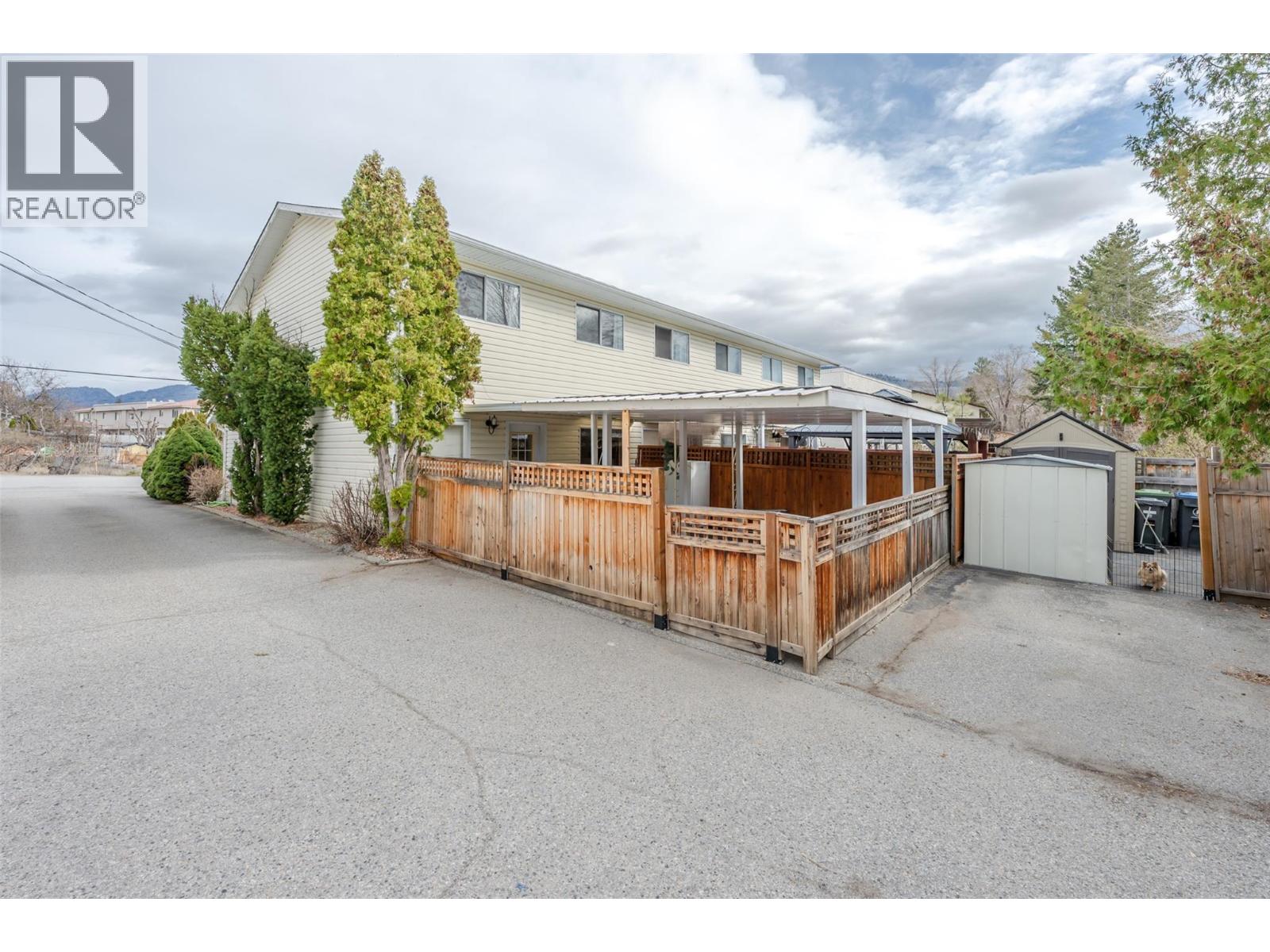 20 CACTUS CRESCENT - 28