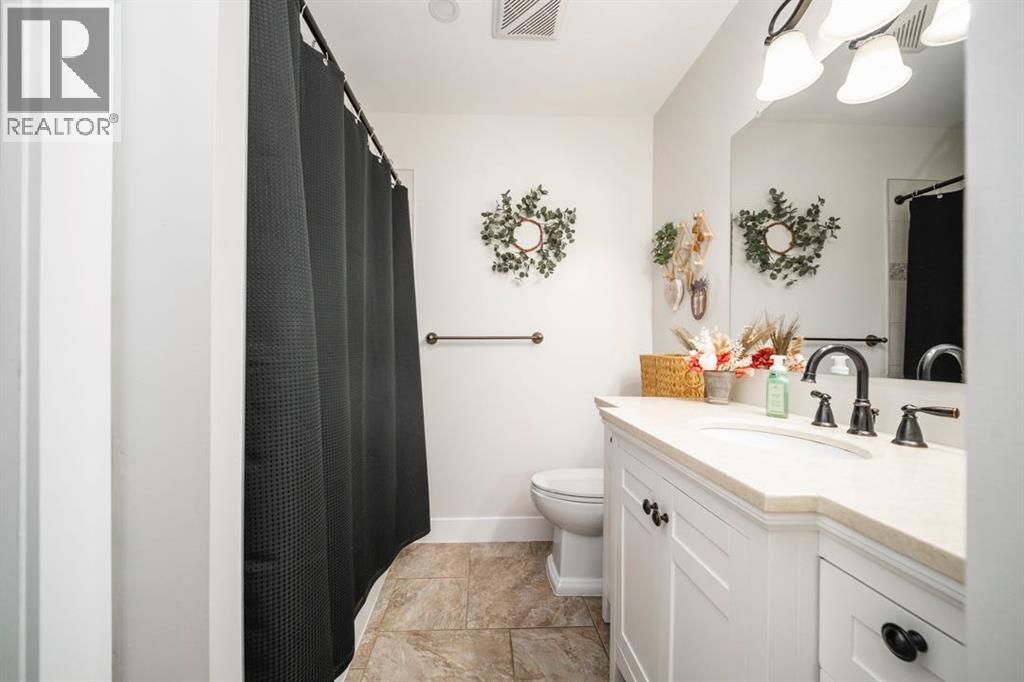 101 Deep Road, Fort McMurray