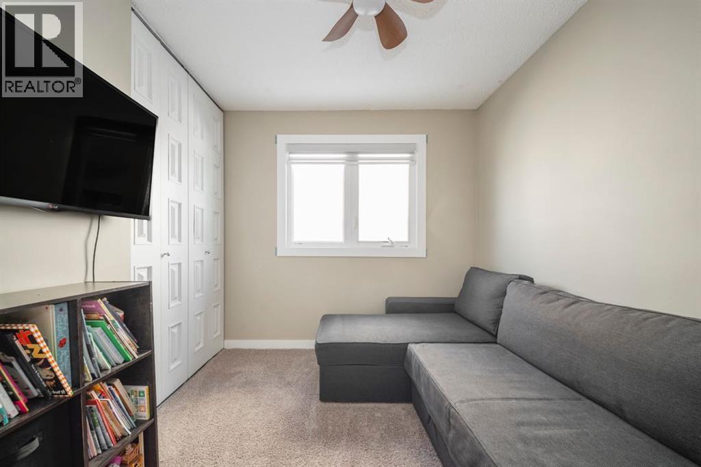 101 Deep Road, Fort McMurray