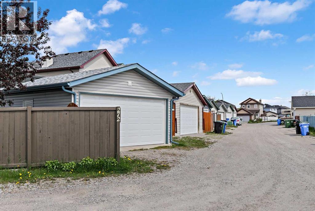 Single Family House Bi-level for Sale in  Saddlemead Road NE Saddle Ridge Calgary 