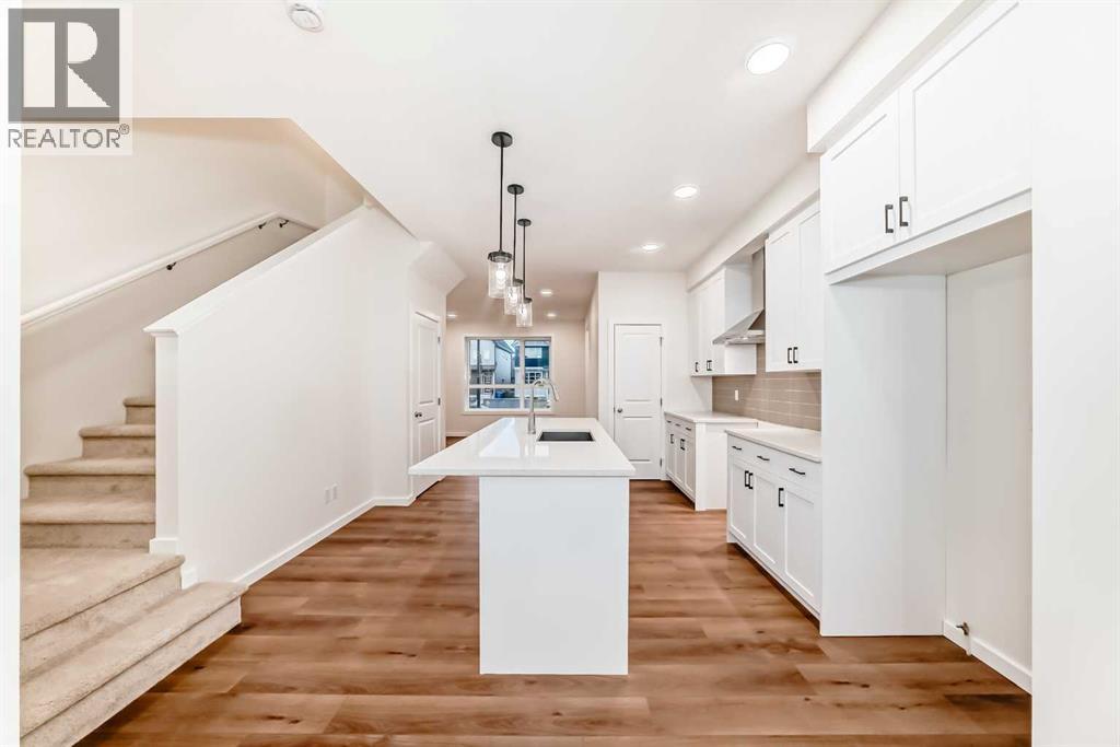 Single Family House for Sale in  Starling Boulevard NW Moraine Calgary 