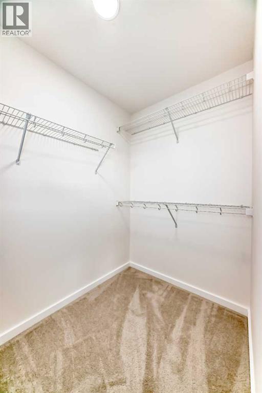 Single Family House for Sale in  Starling Boulevard NW Moraine Calgary 