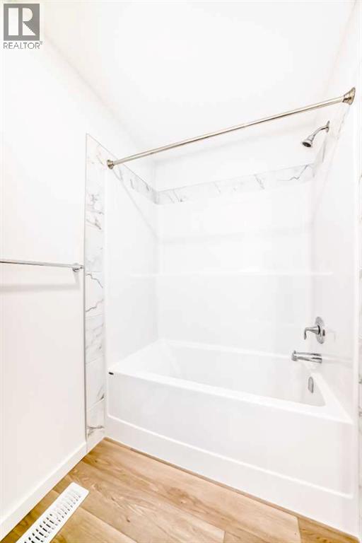 Single Family House for Sale in  Walgrove Bay SE Walden Calgary 