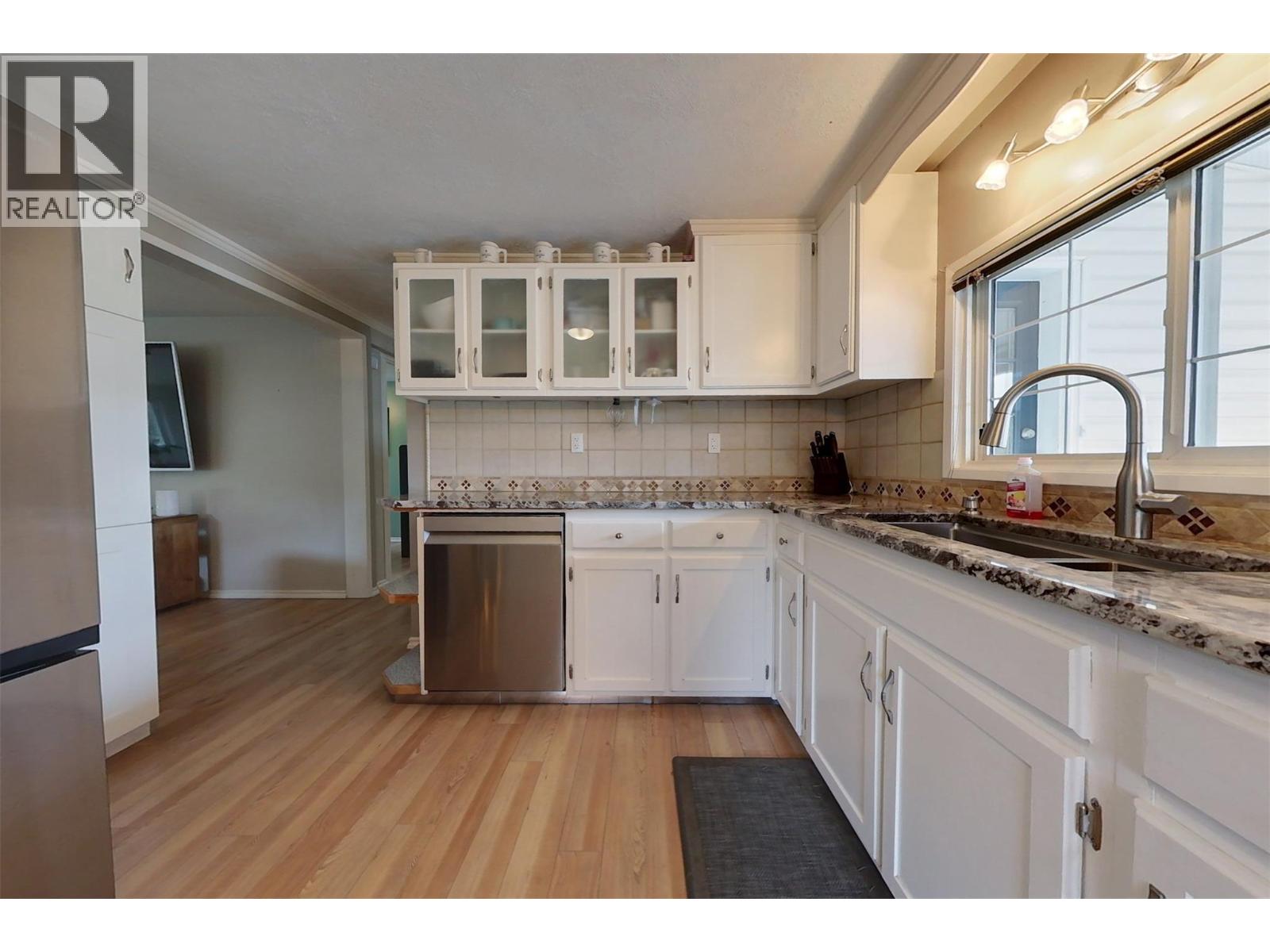 3433 ERICKSON Road, Creston