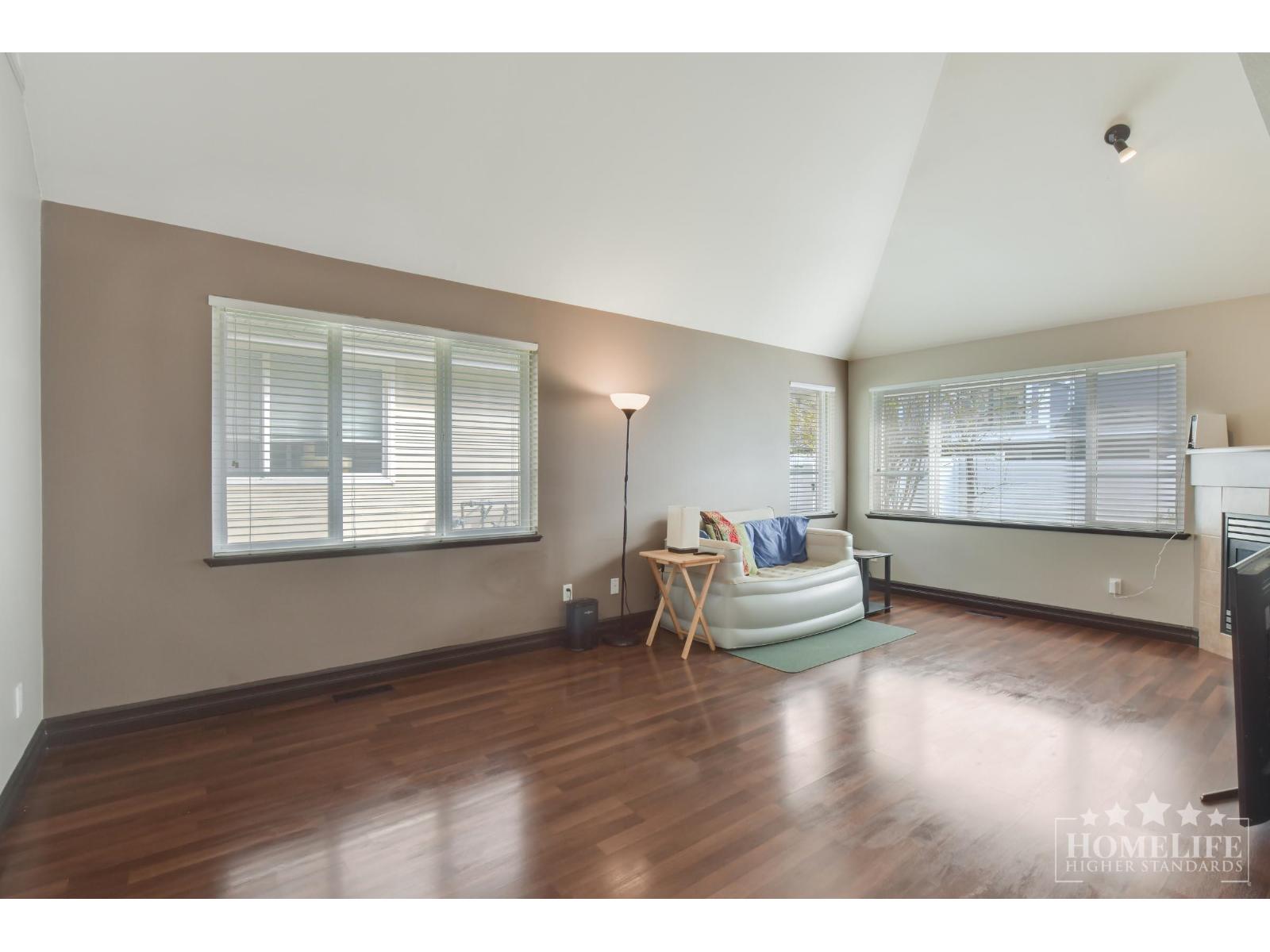 63 13918 58 AVENUE, Surrey