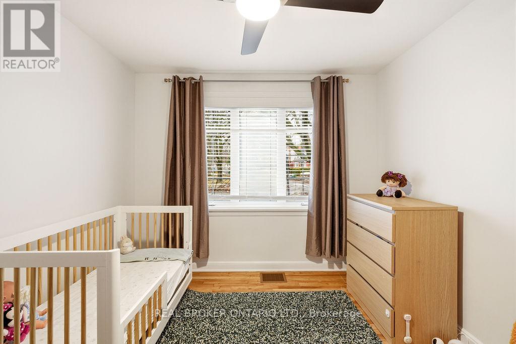 2086 BLOSSOM DRIVE, Ottawa, Ontario