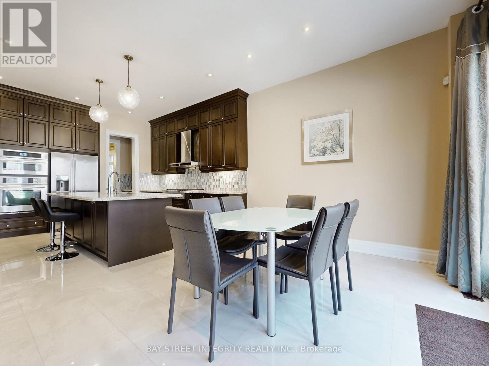 57 STRAWBRIDGE FARM DRIVE - 13