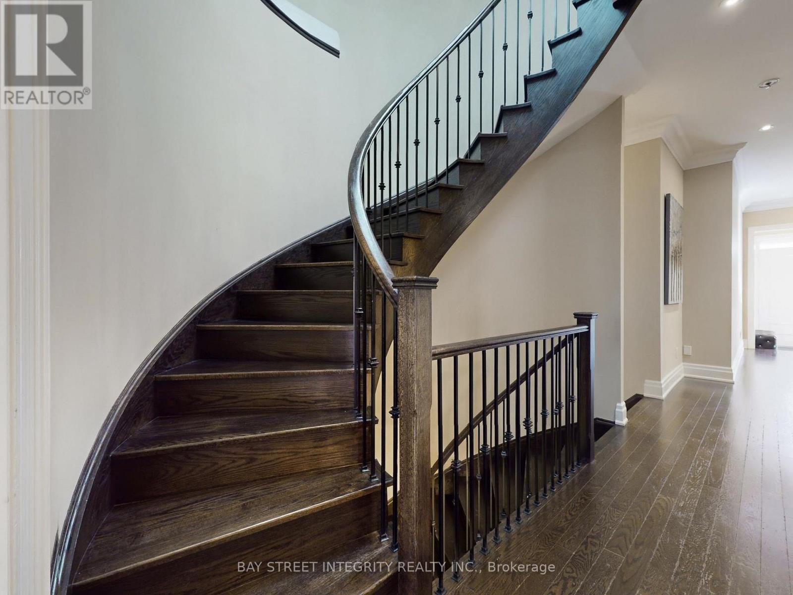 57 STRAWBRIDGE FARM DRIVE - 23