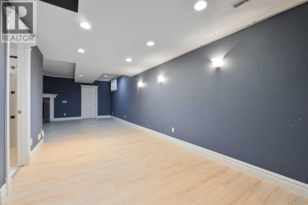 Single Family House for Sale in  A Street SW Parkhill Calgary 