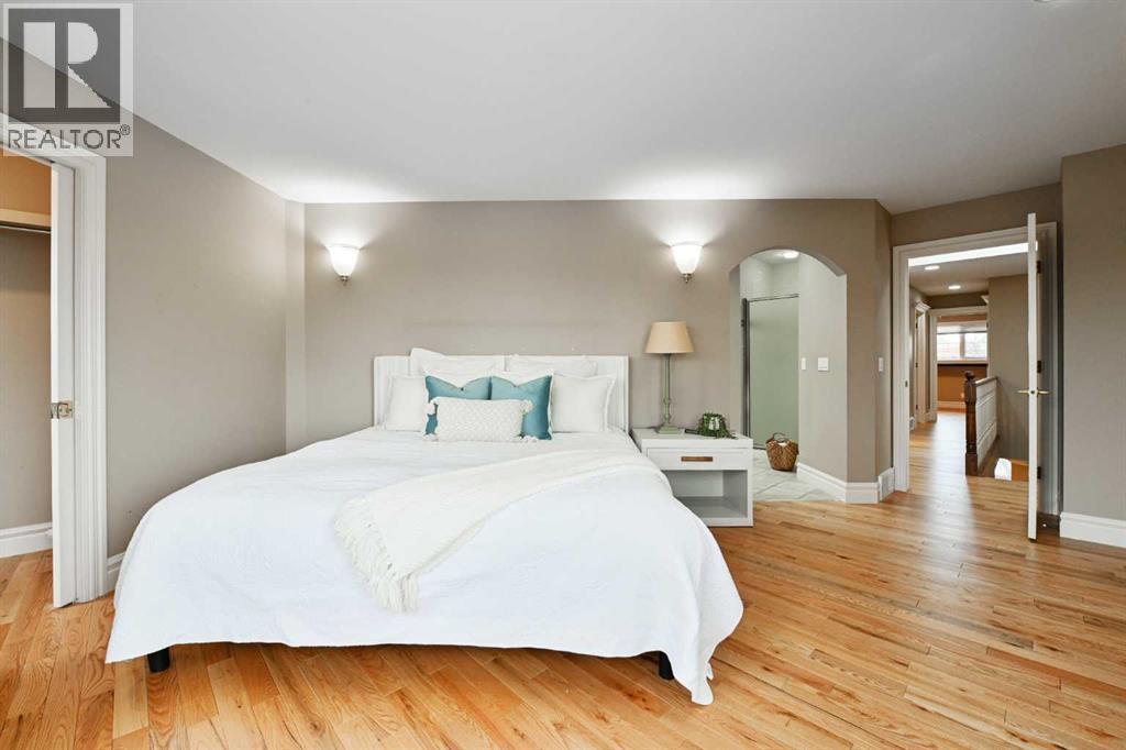 Single Family House for Sale in  A Street SW Parkhill Calgary 