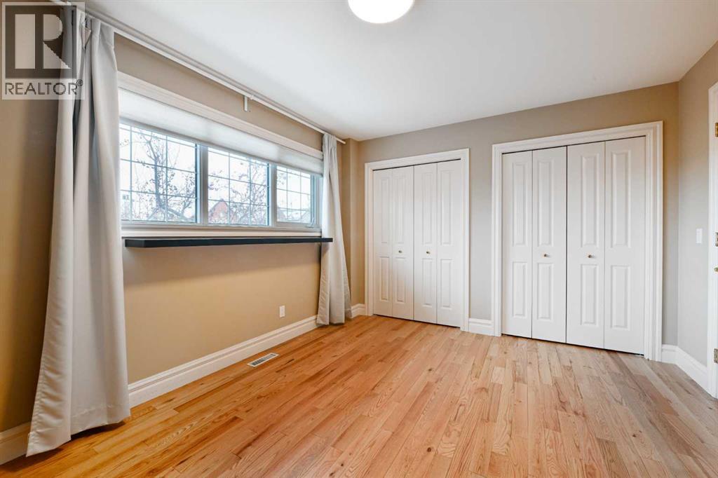 Single Family House for Sale in  A Street SW Parkhill Calgary 