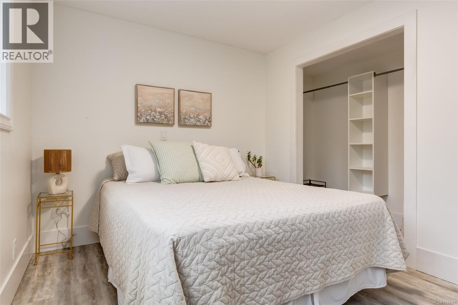 2445 Holyrood Dr, Nanaimo