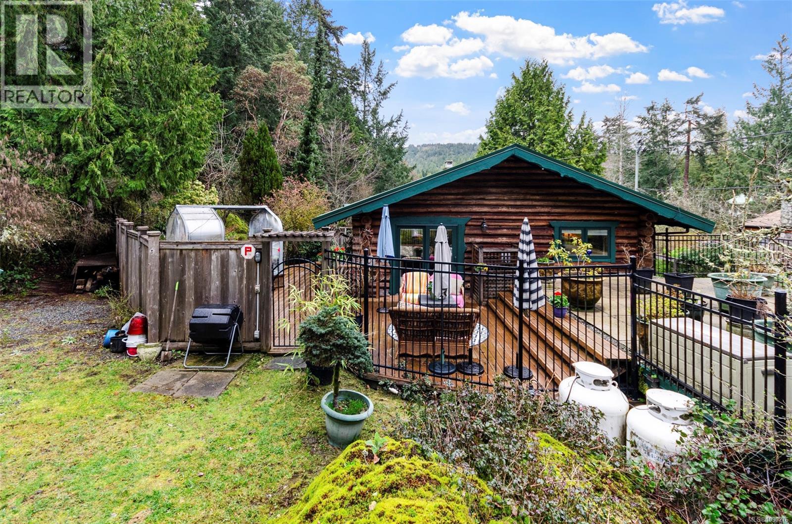 5230 Munn Rd, Highlands