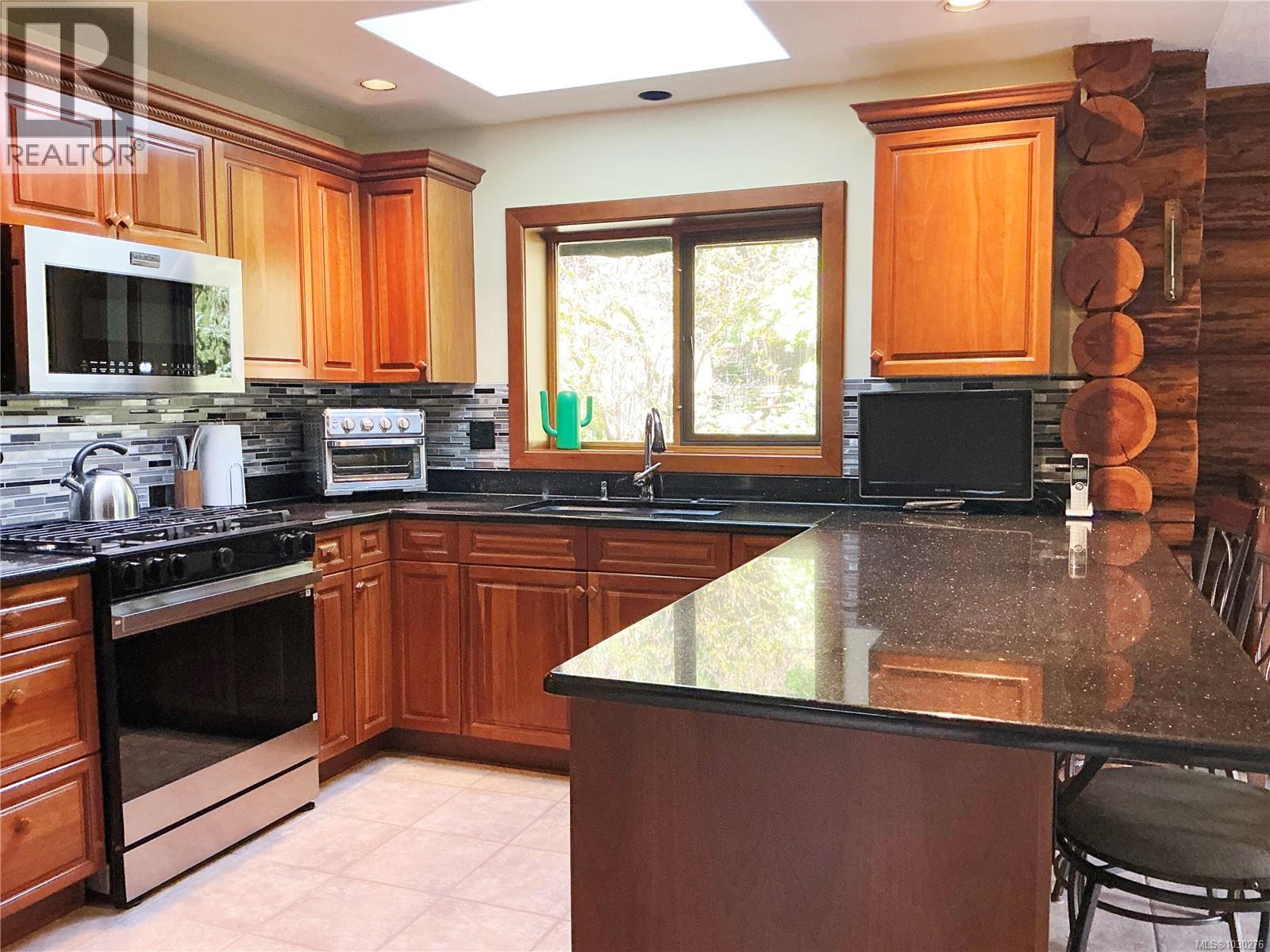 5230 Munn Rd, Highlands