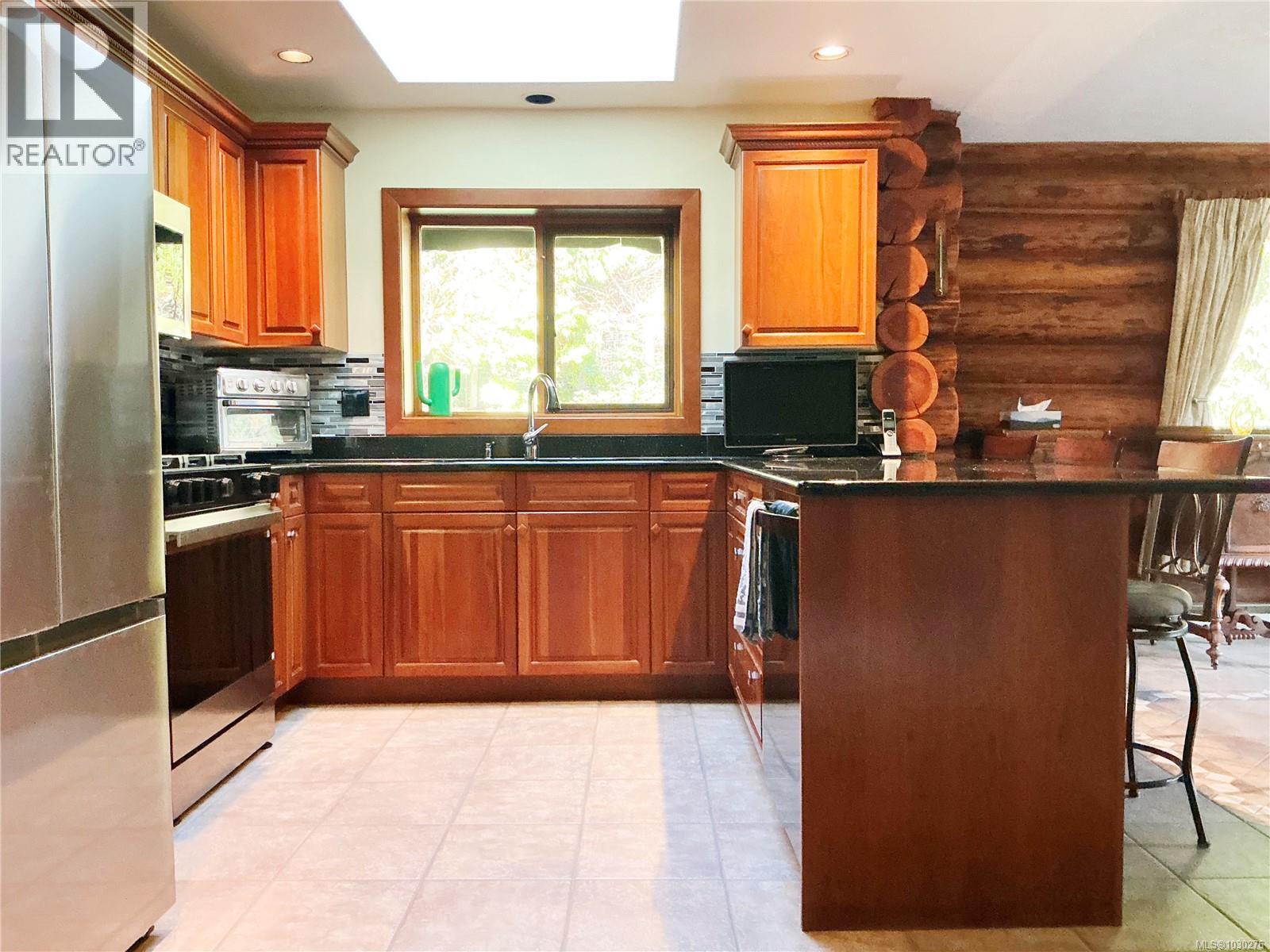 5230 Munn Rd, Highlands