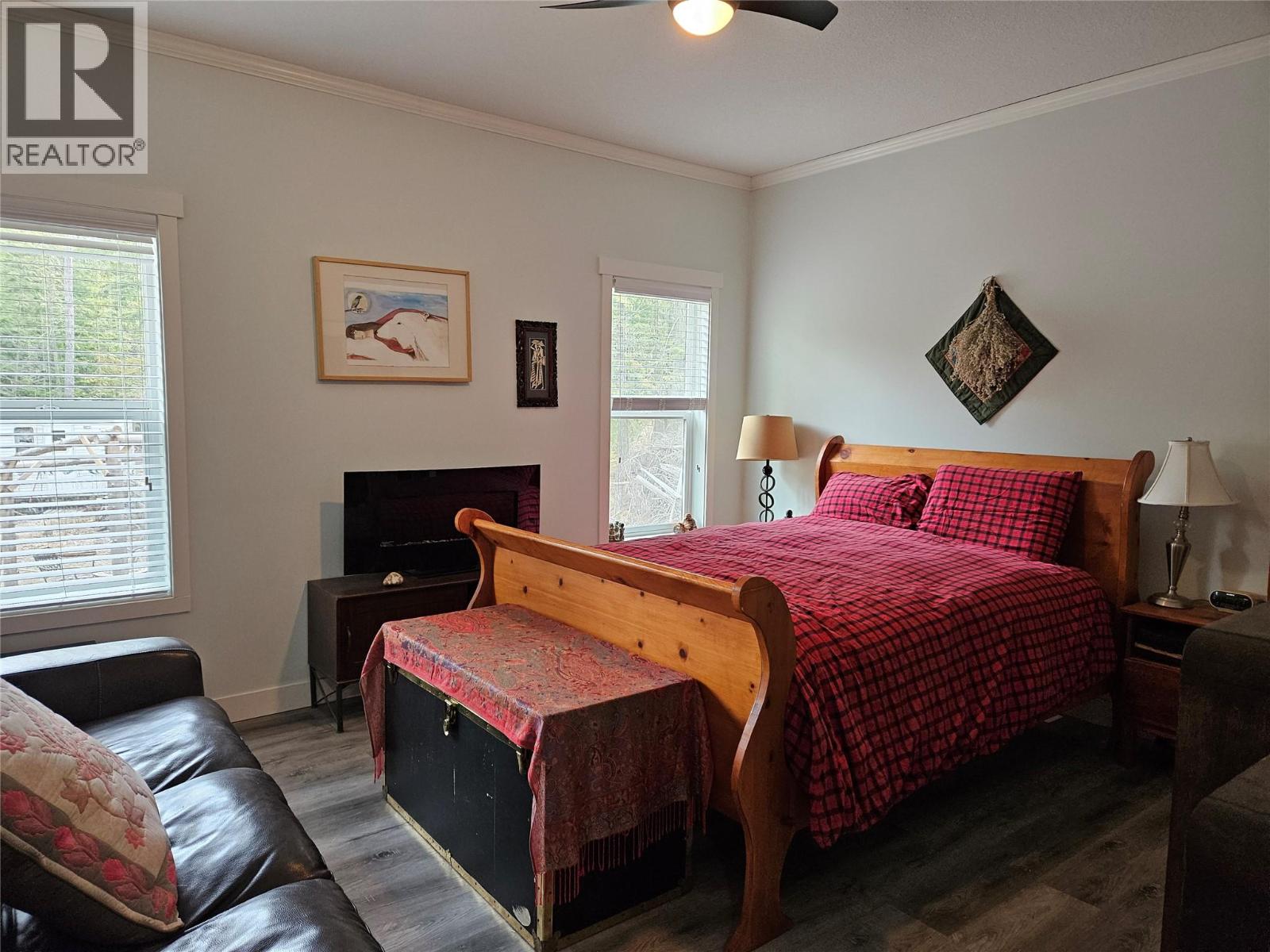 2291 15th Avenue - 8