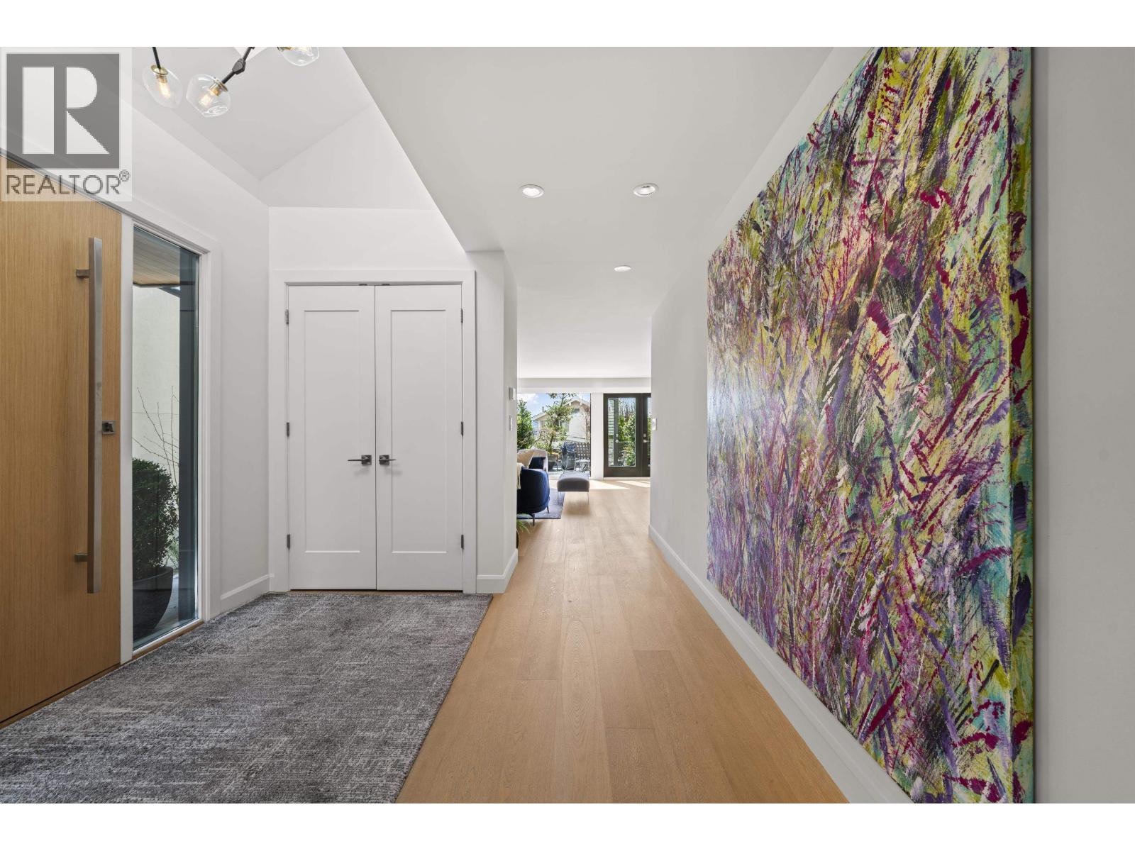 1230 ESQUIMALT AVENUE, West Vancouver