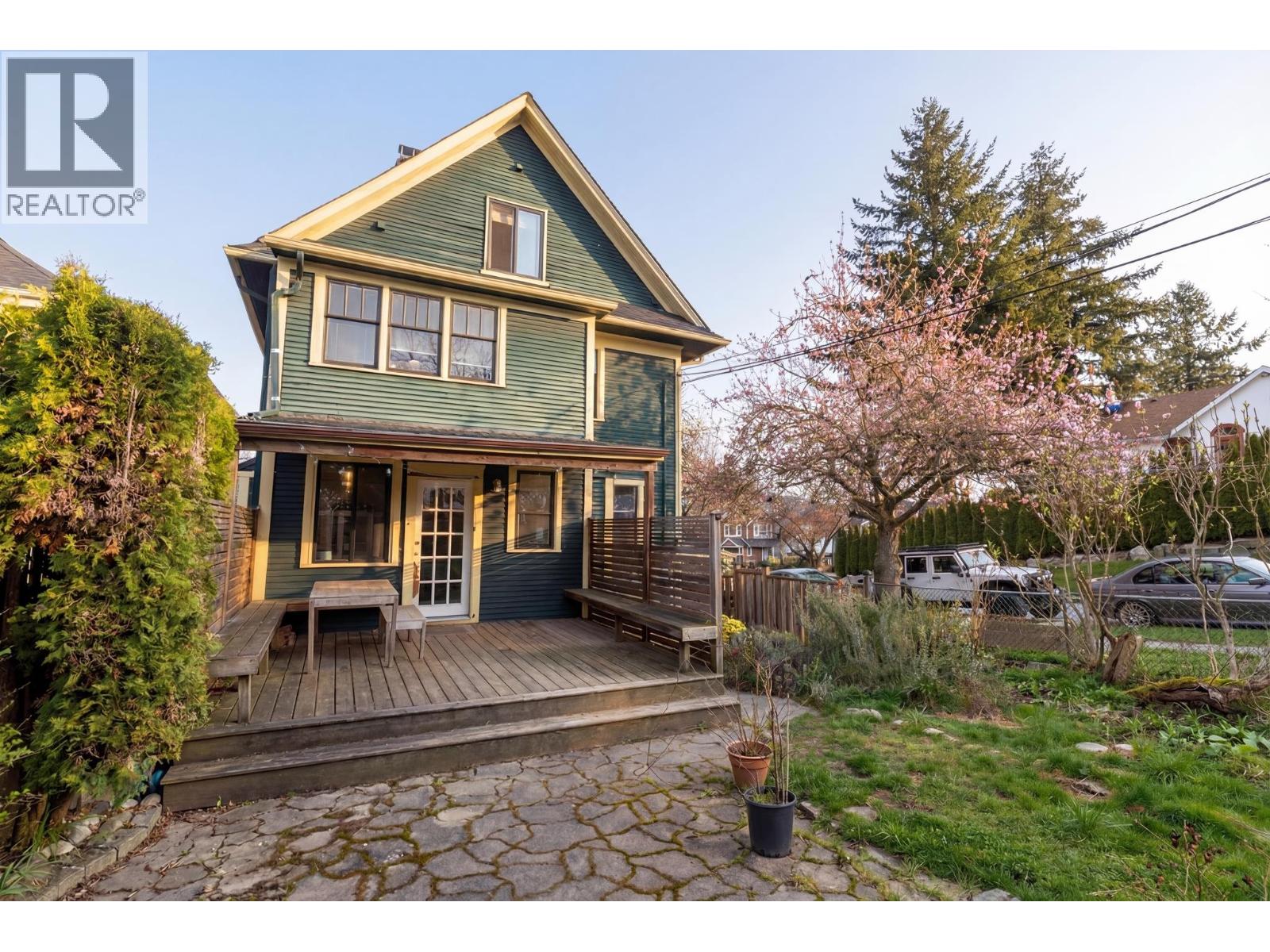 796 E 13TH AVENUE, Vancouver