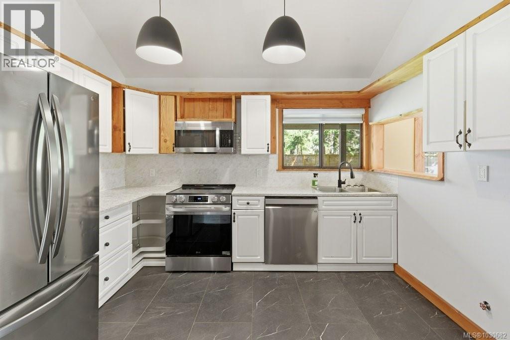 3114 Colman Rd, Cobble Hill