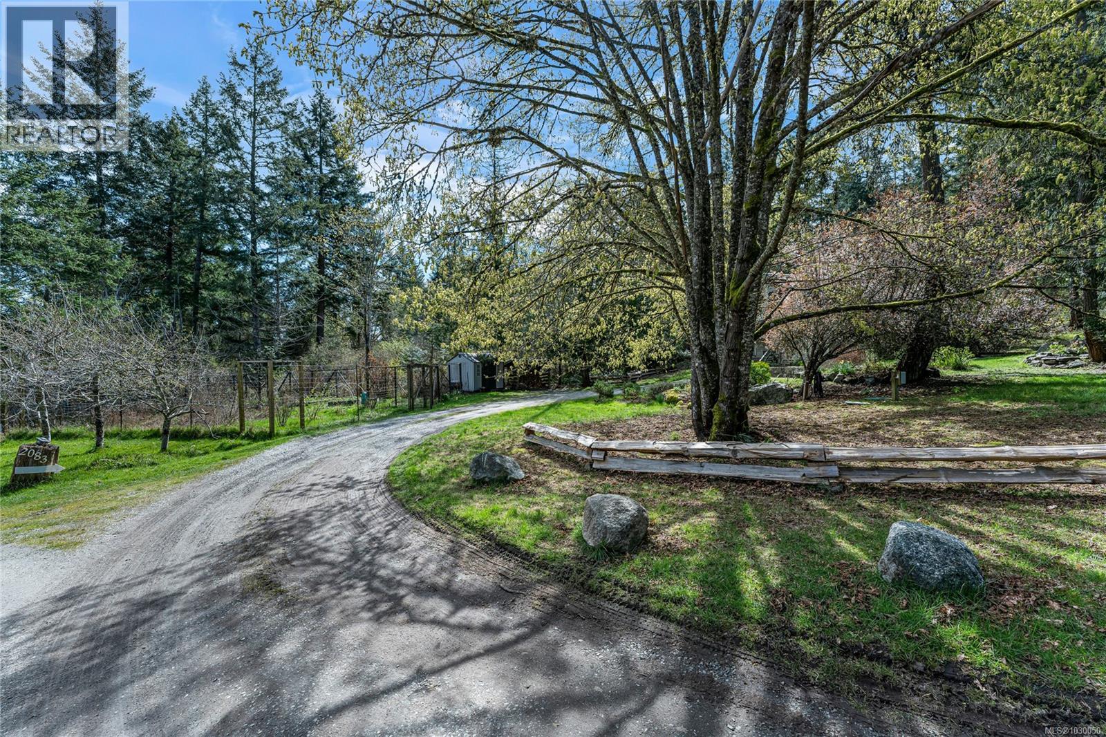 2083 North End Rd, Salt Spring